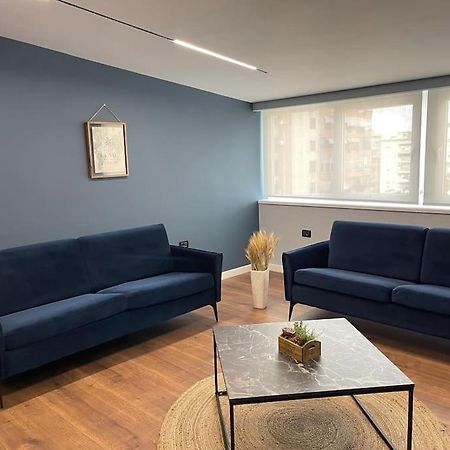 티라나 Voyage Penthouse 아파트 외부 사진