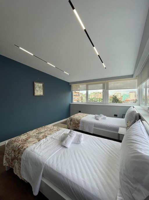 티라나 Voyage Penthouse 아파트 외부 사진