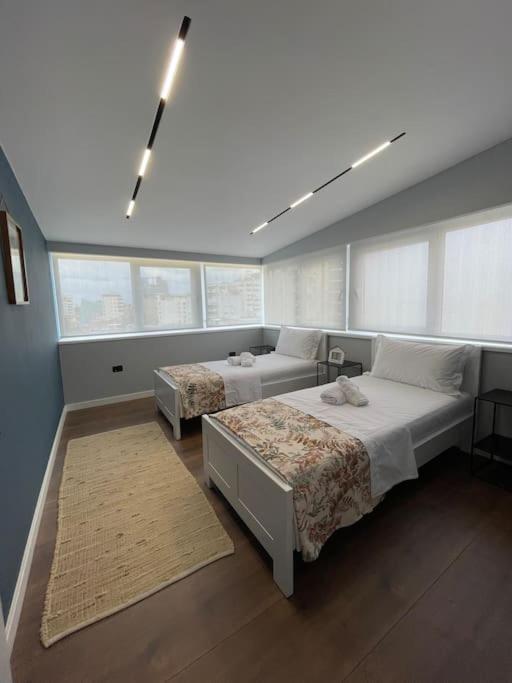 티라나 Voyage Penthouse 아파트 외부 사진